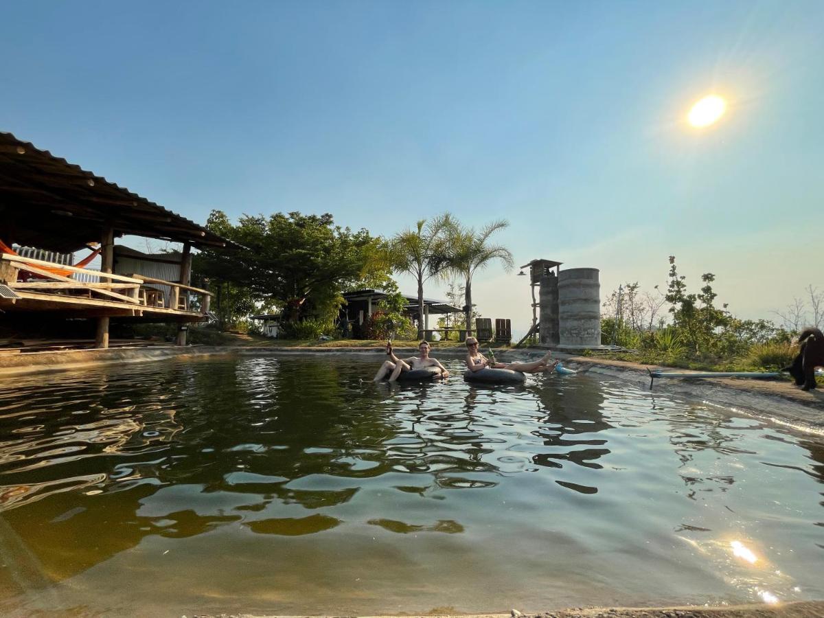 Monsonkeang Camping View ม่อนสันเกี๋ยง Mae Chaem Exteriör bild