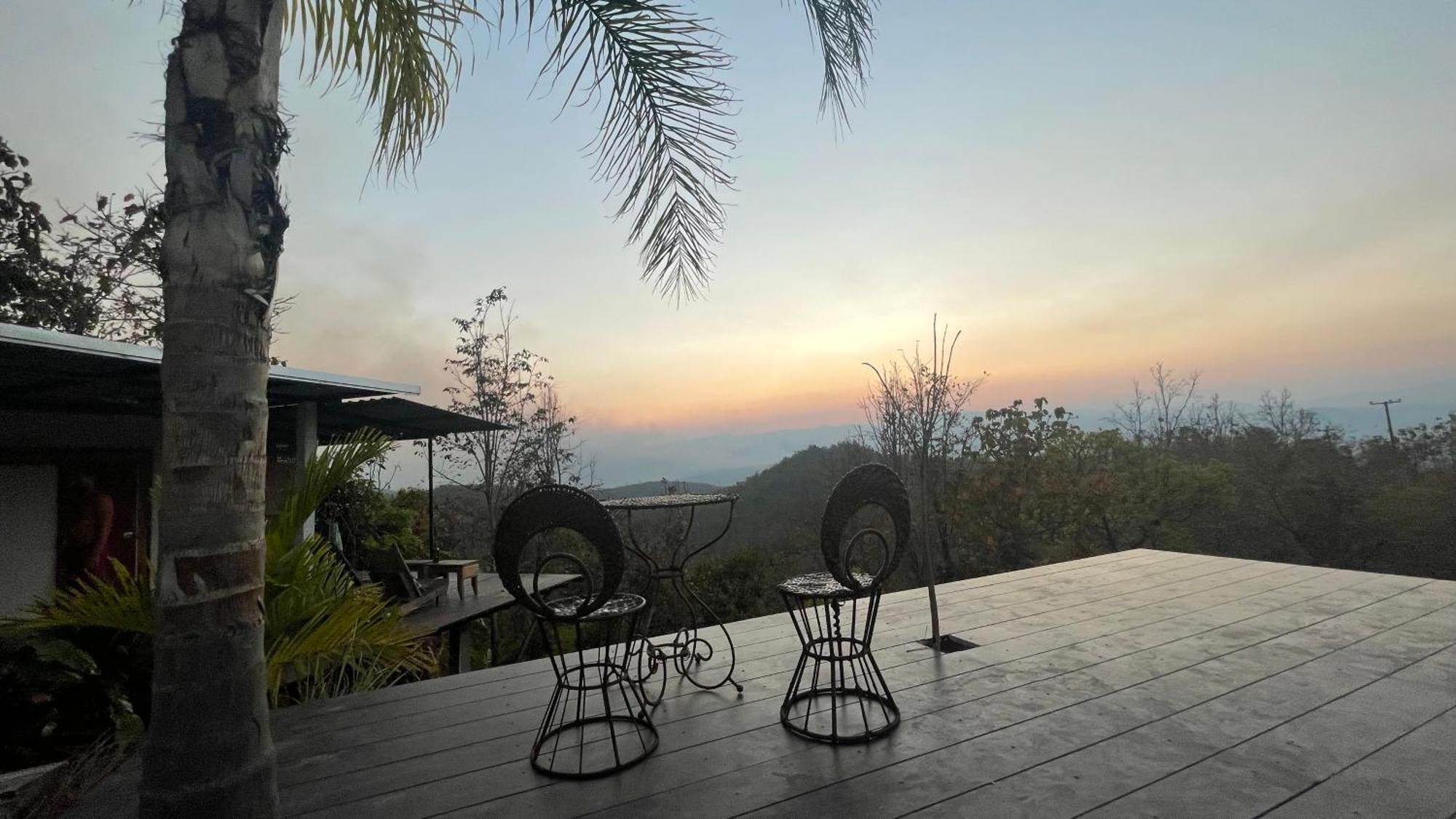 Monsonkeang Camping View ม่อนสันเกี๋ยง Mae Chaem Exteriör bild